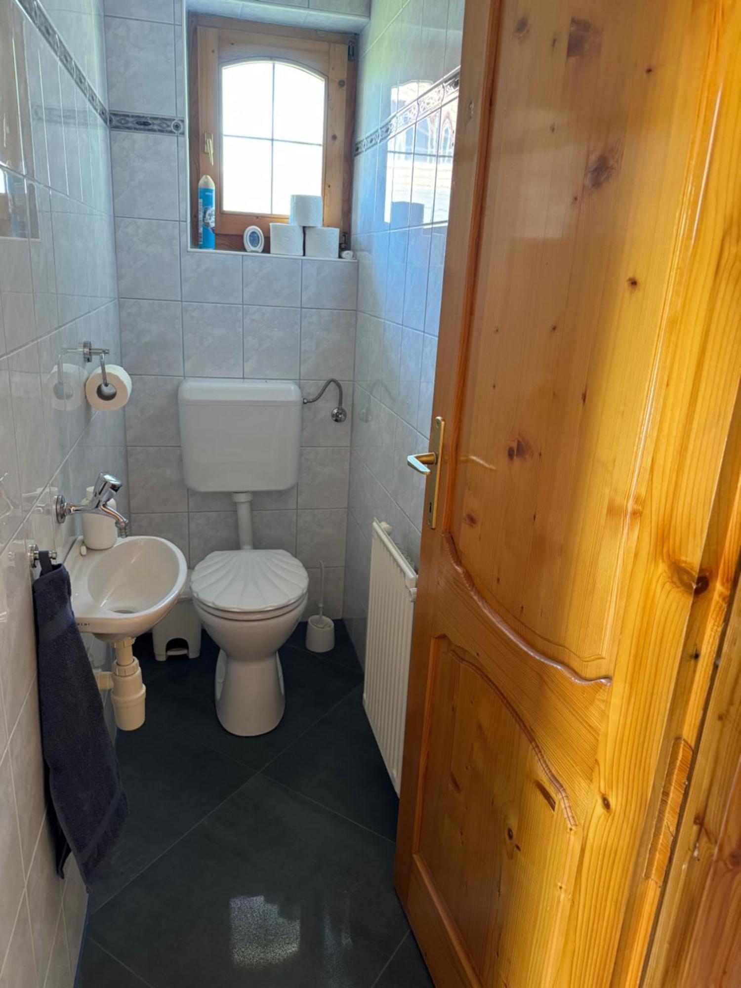 Vica Apartman Балатонберень Экстерьер фото